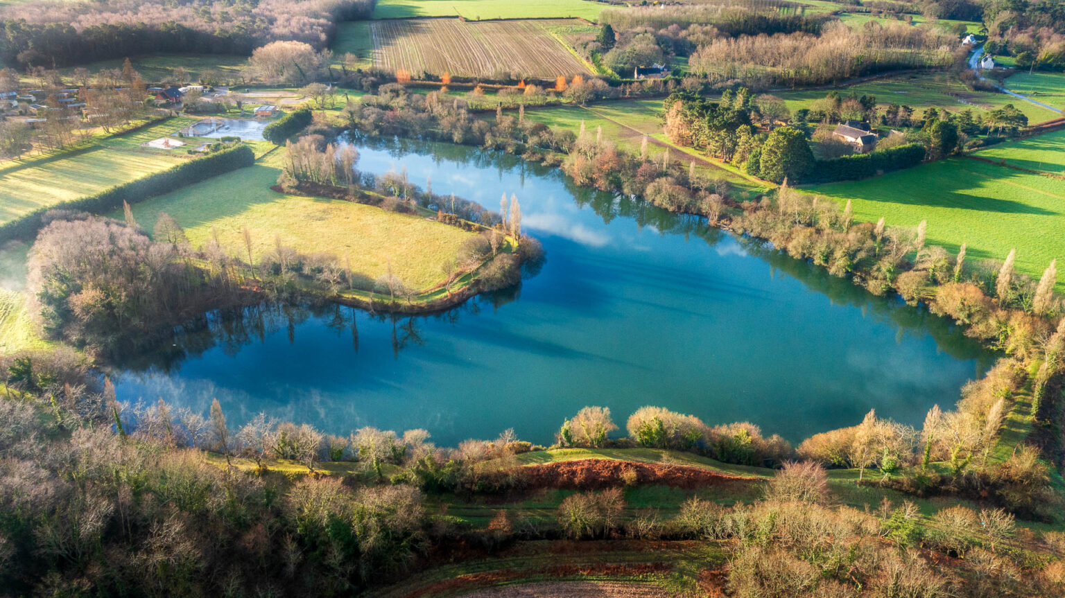 Vue aériennes de l'Etang de Mesqueau à Plougasnou